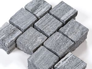 Pflastersteine Gneis Urban Grey Line zugeschnitten