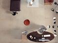 Pure Sand: harmonische, helle Wirkung Wohnzimmer mit Betonoptik-Fliesen Pure Sand