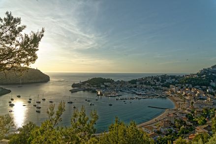 Stimmungsvolle Lichtspiele in Mallorcas schönem Westen