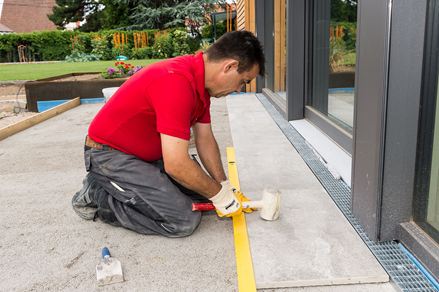 terrassenplatten feinsteinzeug einbringen einklopfen sopro